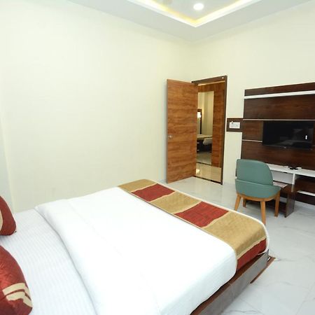 Hotel Villa Inn Ананд Екстер'єр фото